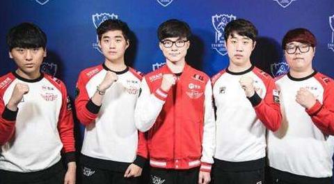 【lpl春季赛】EDG&OMG发布赛前海报 EDG：真正的黑暗，将由我来展示！